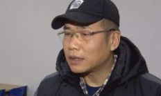 雷速体育下载:马德兴谈国足：最大败笔就是防守型中场的位置上，选择黄政宇首发